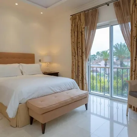 Villa Maresia Large Spacious Villa And Pool Almancil