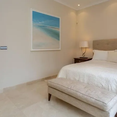 Villa Maresia Large Spacious Villa And Pool Vila *