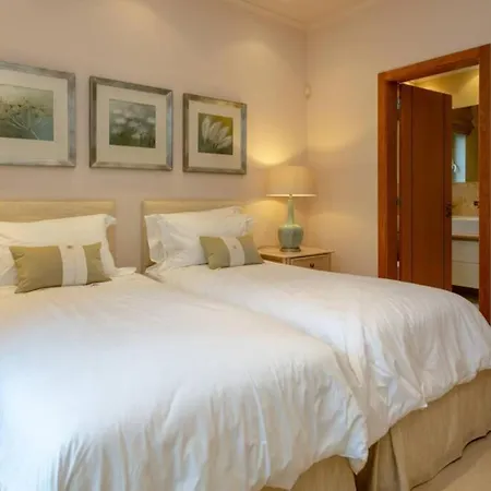 Villa Maresia Large Spacious Villa And Pool